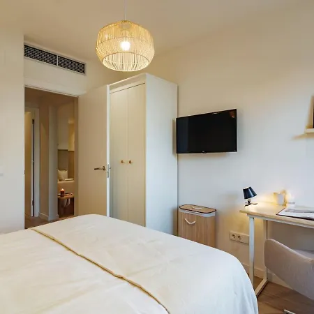 Casa Tamarita Apartment Barcelona